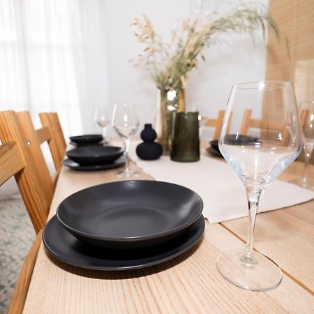 California Apartament Dos De Mayo إشبيلية المظهر الخارجي الصورة